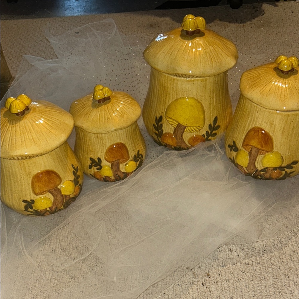 Arnels Vintage rare color Yellow Mushroom Ceramic Canister Set of 4 with lids.